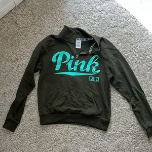 Women’s pink sweatshirt